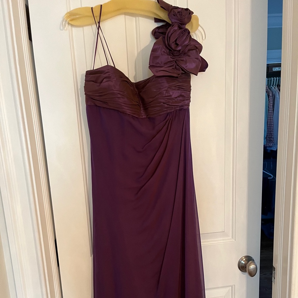 Ricki Freeman Teri Jon size 4 in purple